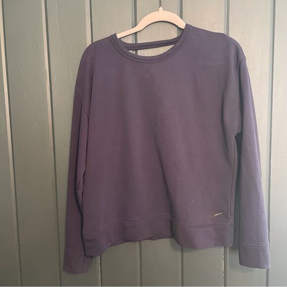 Nike Tops - Nike Versa Dri Fit open back sweatshirt. Navy size small